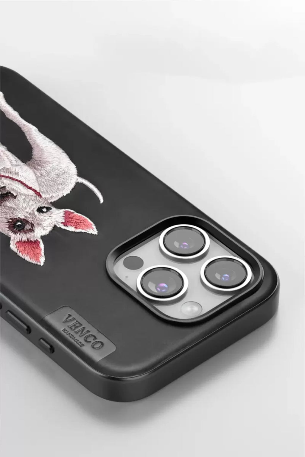 Venco Apple iPhone 11 Uyumlu Perma Desenli Kapak - Siyah