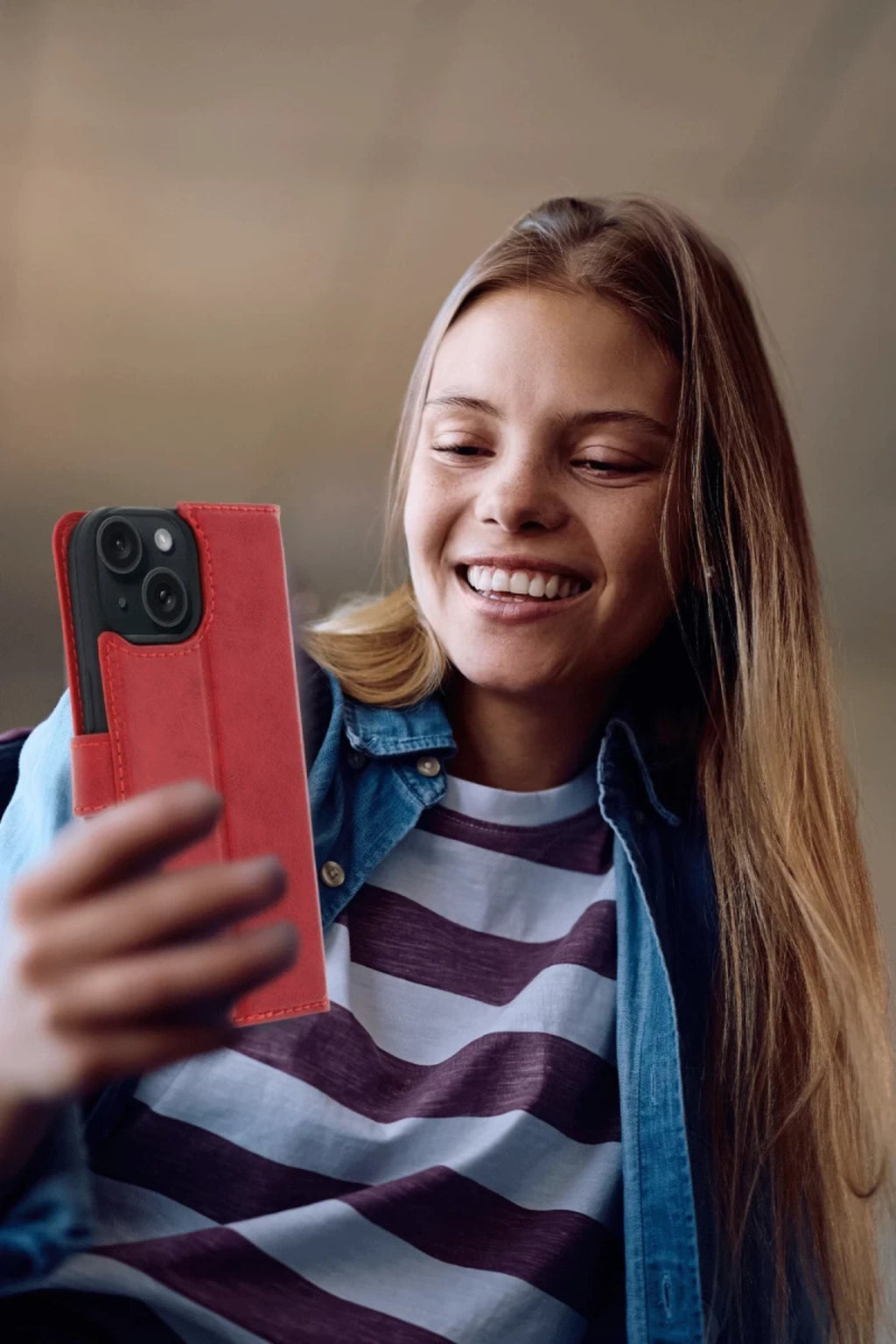 Apple iPhone 15 Uyumlu Trend S Plus Kapaklı Kılıf - Yeşil