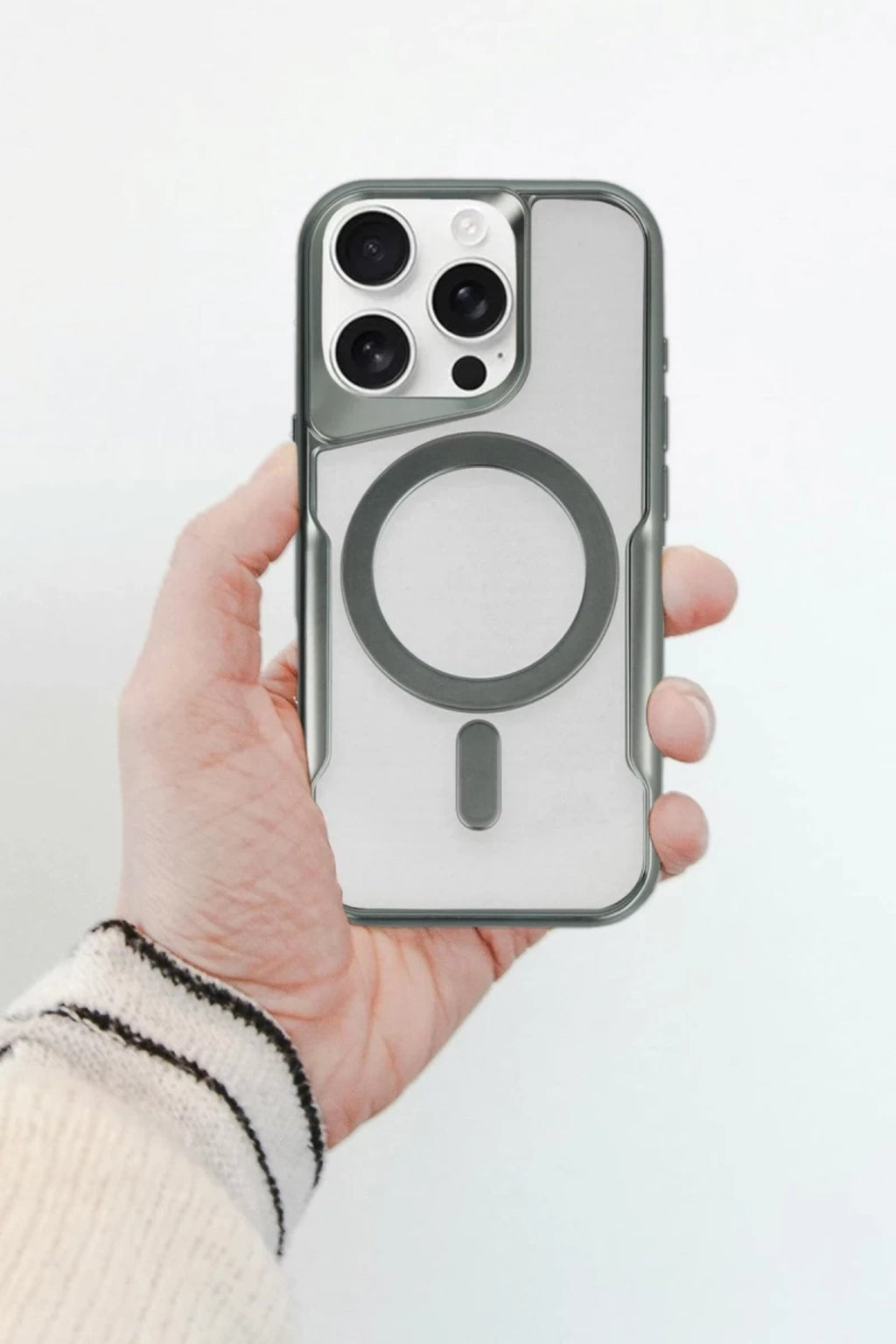 Apple iPhone 11 Pro Max Uyumlu Kılıf Boyi Magsafe Silikon Kapak - Gümüş